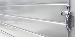 Aluminios Técnicos Cebreros cabecera-celosía lama móvil